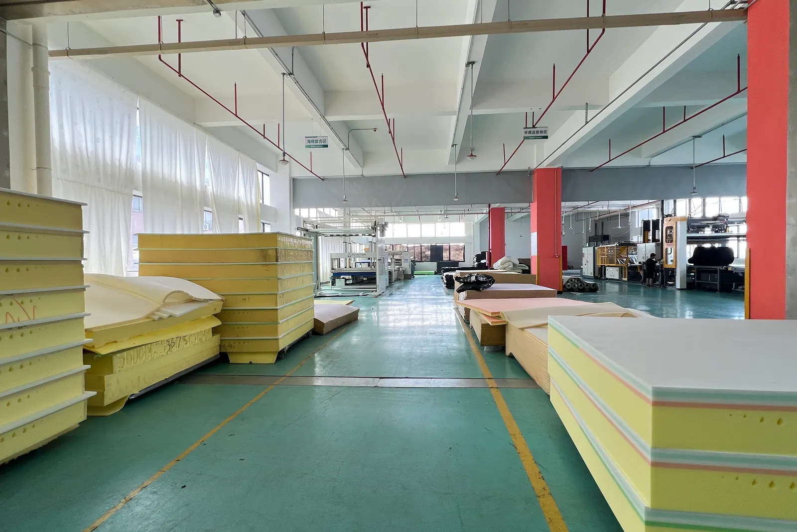 Ship workshop at PackableSofa factory